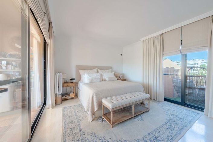 Image No.20-3 Bed Penthouse for sale