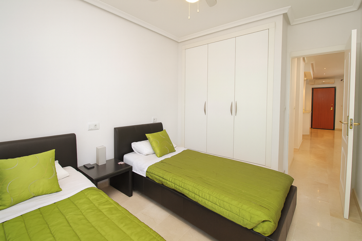 Image No.20-3 Bed Semi-Detached for sale