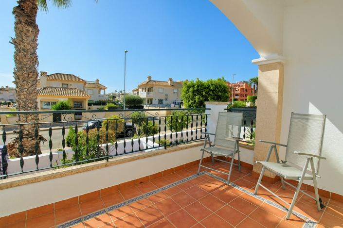 Image No.3-3 Bed Semi-Detached for sale