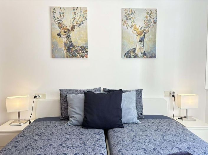 Image No.20-3 Bed Villa for sale