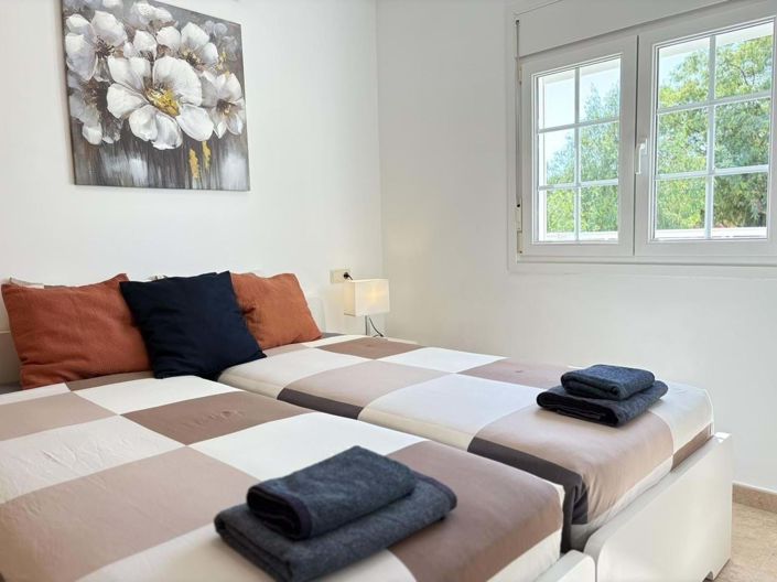 Image No.22-3 Bed Villa for sale