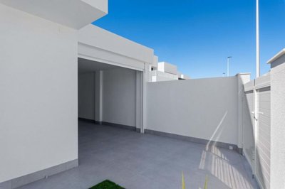 1447-643945-78d1f4f8b6655591b02d22fabb36a692d