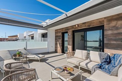 1447-643945-78d1f4f8b6655591b02d22fabb36a692d