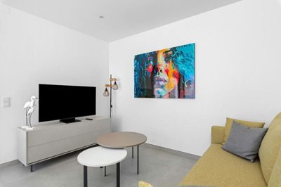 1447-643945-78d1f4f8b6655591b02d22fabb36a692d