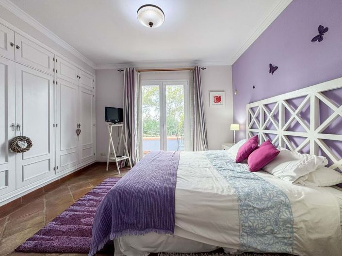 Image No.25-2 Bed Apartment for sale