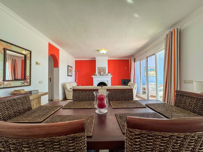 Image No.8-2 Bed Apartment for sale