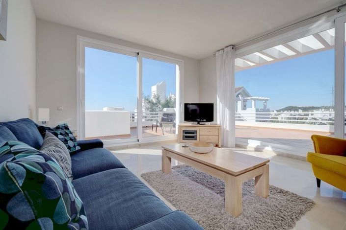 Image No.8-2 Bed Apartment for sale