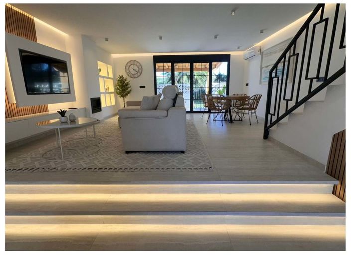 Image No.3-Villa de 2 chambres à vendre à La Duquesa