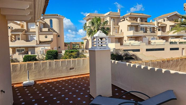 Image No.32-4 Bed Townhouse for sale