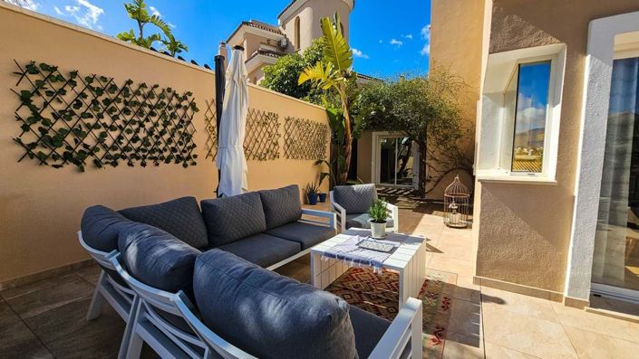 Image No.8-4 Bed Townhouse for sale