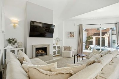 1447-644095-78d1f4f8b6655591b02d22fabb36a692d