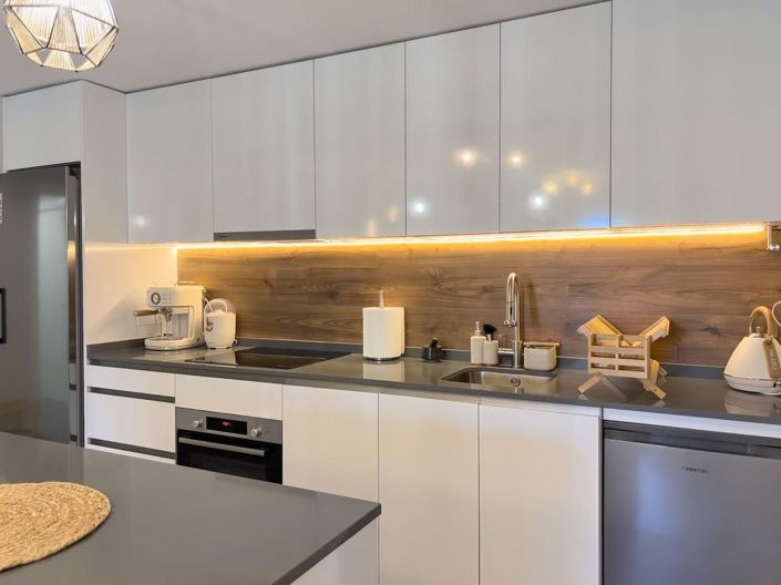 Image No.12-3 Bed Apartment for sale