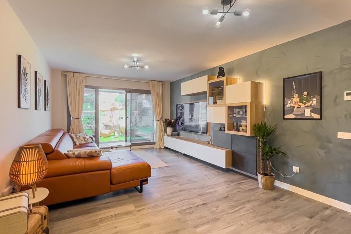 Image No.13-3 Bed Apartment for sale