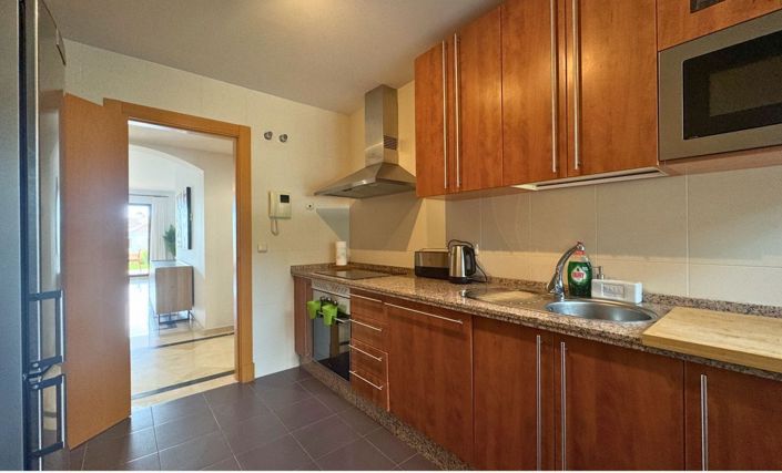 Image No.11-2 Bed Apartment for sale