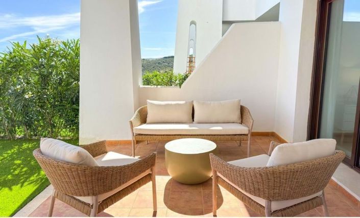 Image No.15-2 Bed Apartment for sale