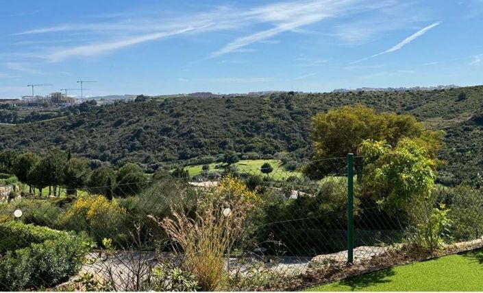 Image No.31-2 Bed Apartment for sale