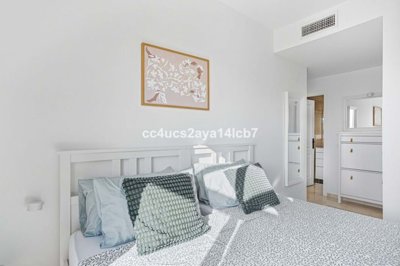 1447-644224-78d1f4f8b6655591b02d22fabb36a692d