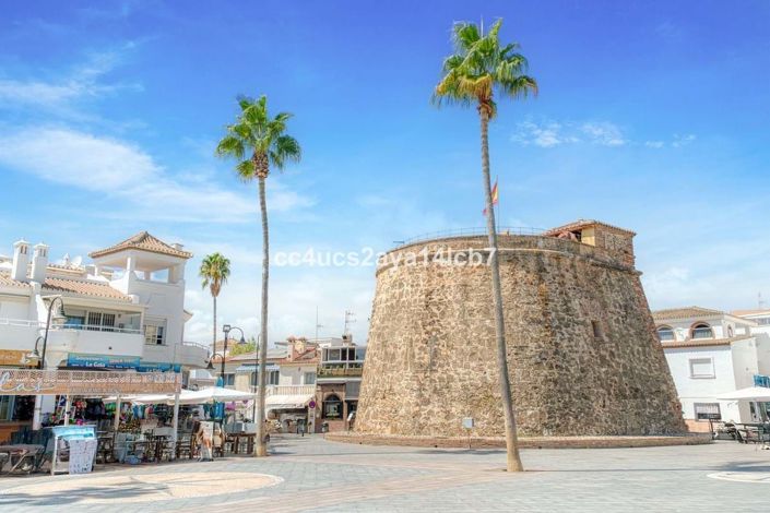 Image No.21-2 Bed Apartment for sale