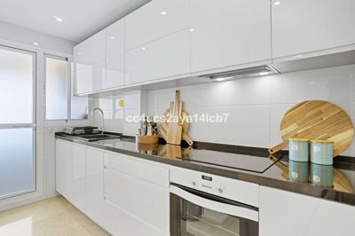 1447-644224-78d1f4f8b6655591b02d22fabb36a692d