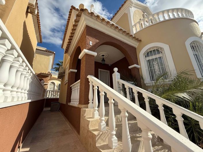 Image No.3-Propriété de 3 chambres à vendre à Orihuela Costa