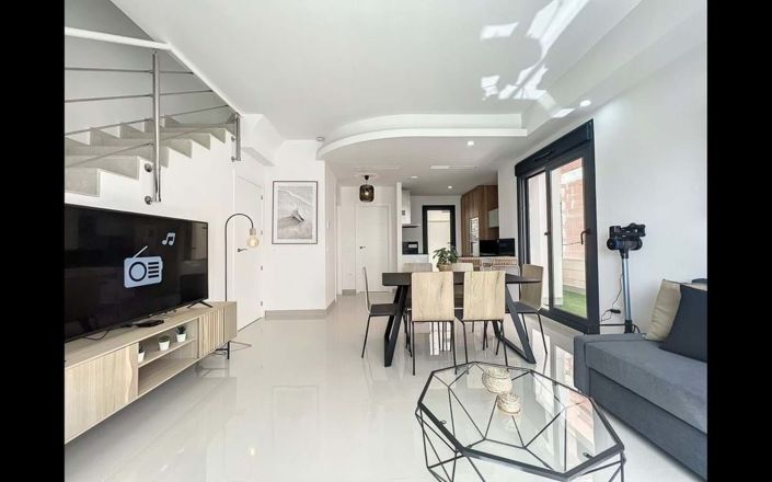 Image No.5-Villa de 3 chambres à vendre à Villamartin