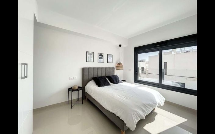 Image No.8-Villa de 3 chambres à vendre à Villamartin