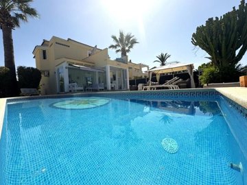 1447-629246-78d1f4f8b6655591b02d22fabb36a692d