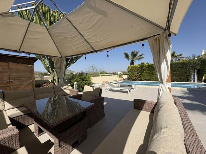 Image No.8-3 Bed Apartment for sale