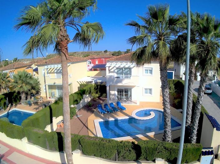 Image No.21-2 Bed Apartment for sale