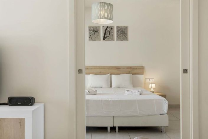 Image No.14-3 Bed Apartment for sale