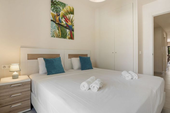 Image No.19-3 Bed Apartment for sale