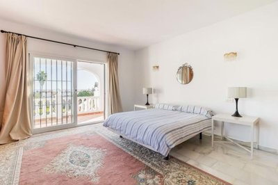 1447-608927-78d1f4f8b6655591b02d22fabb36a692d