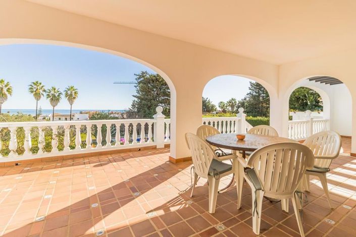 Image No.2-Villa de 3 chambres à vendre à Manilva