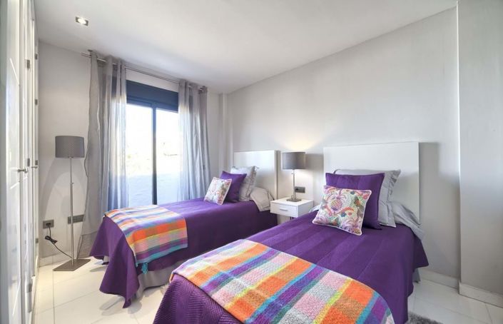 Image No.32-2 Bed Apartment for sale