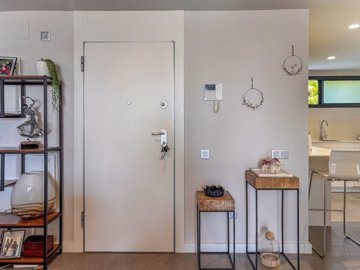 1447-631530-78d1f4f8b6655591b02d22fabb36a692d