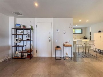 1447-631530-78d1f4f8b6655591b02d22fabb36a692d