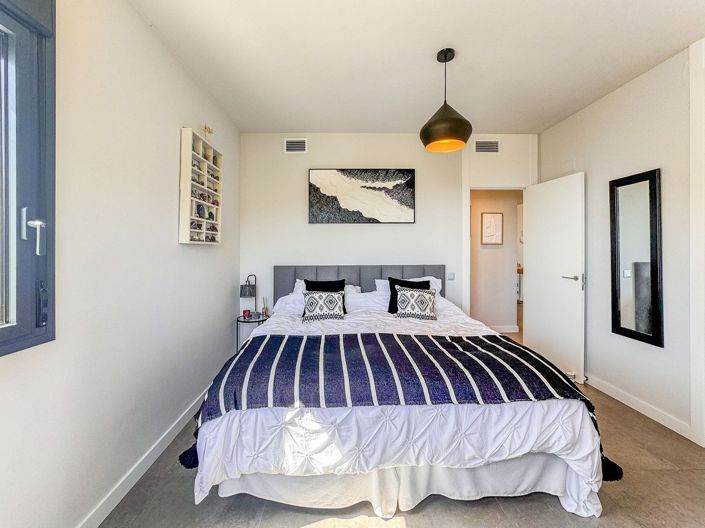 Image No.45-2 Bed Apartment for sale