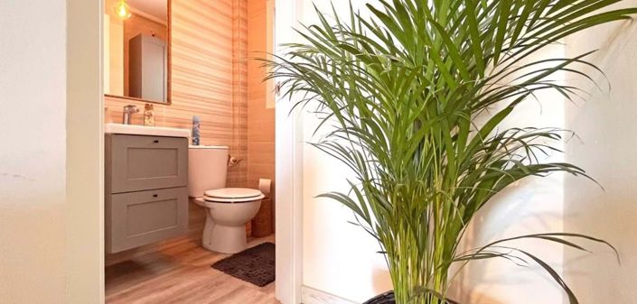 Image No.13-3 Bed Townhouse for sale