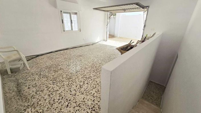 Image No.41-4 Bed Villa for sale