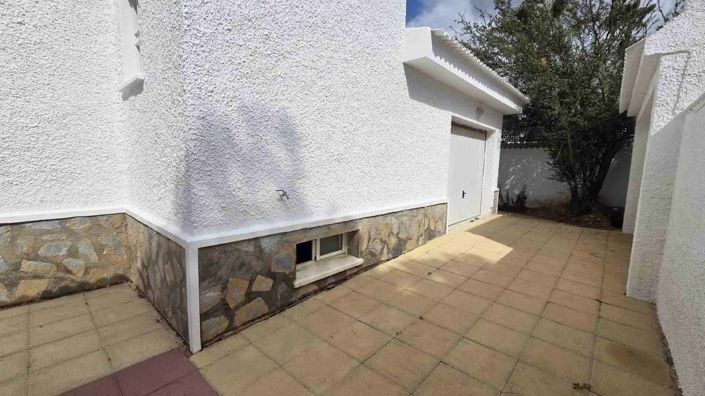 Image No.46-4 Bed Villa for sale