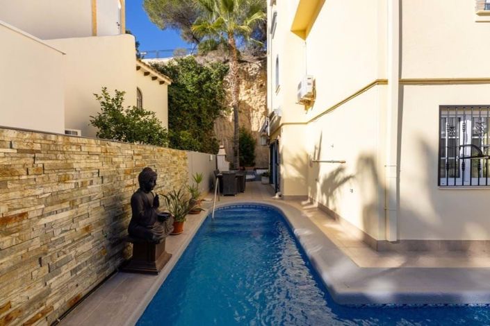 Image No.5-Villa de 4 chambres à vendre à Villamartin