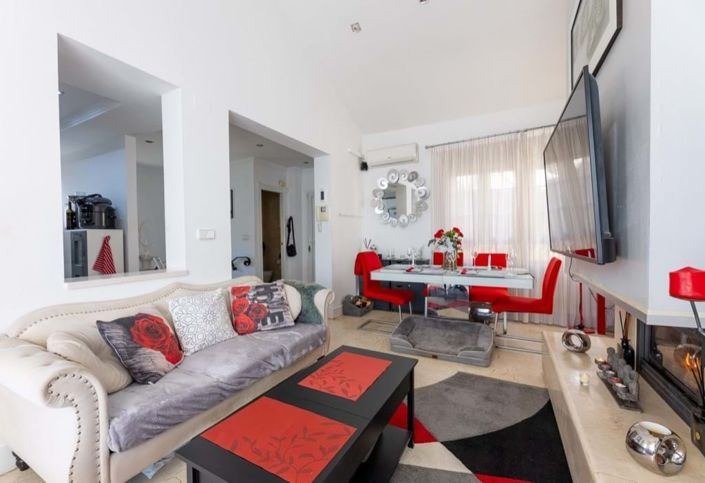 Image No.9-Villa de 4 chambres à vendre à Villamartin