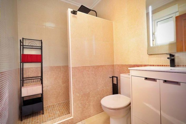 Image No.18-Villa de 4 chambres à vendre à Villamartin