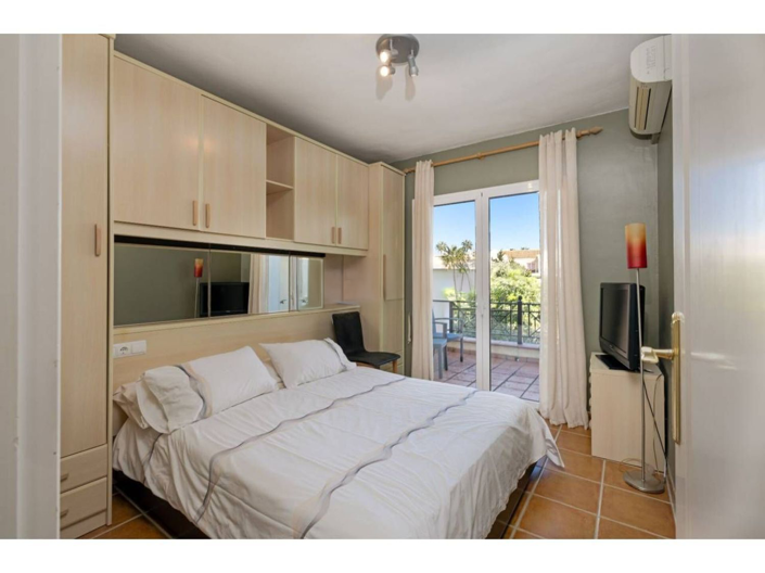 Image No.23-Villa de 4 chambres à vendre à Sotogrande playa