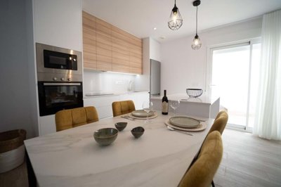 1447-645312-78d1f4f8b6655591b02d22fabb36a692d