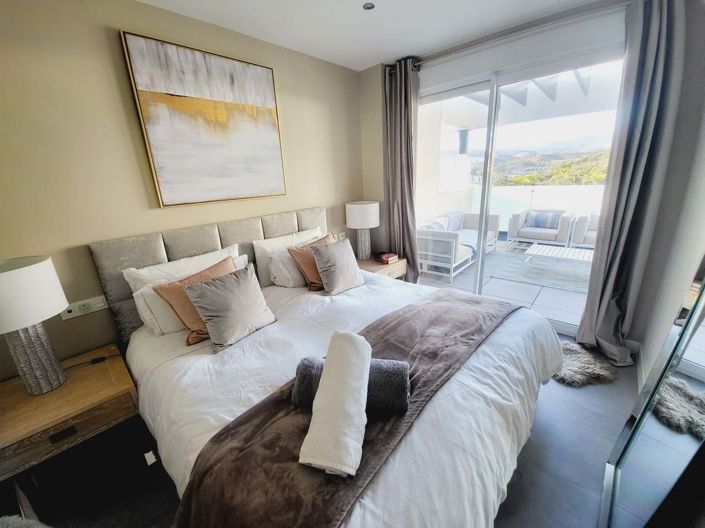 Image No.11-3 Bed Apartment for sale