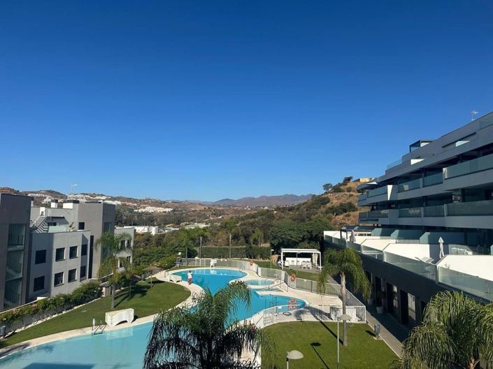 Image No.25-3 Bed Apartment for sale