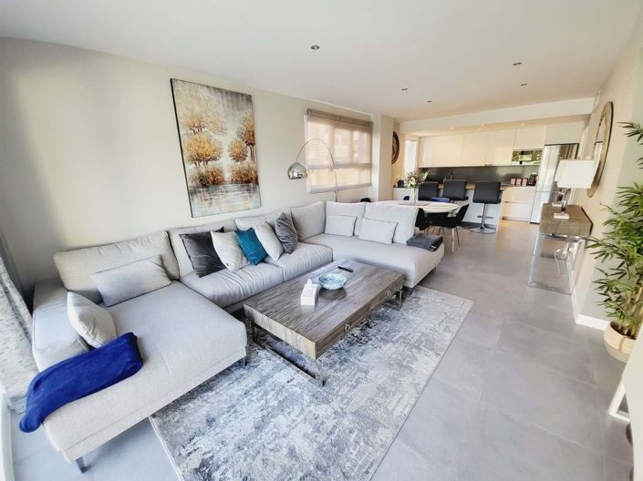 Image No.4-3 Bed Apartment for sale