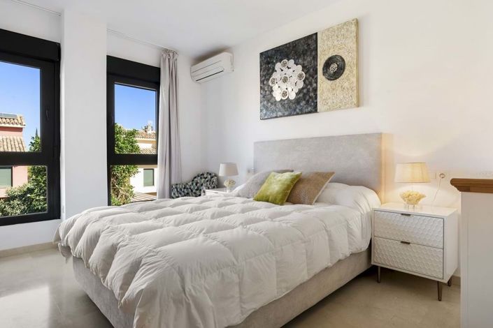 Image No.12-Appartement de 2 chambres à vendre à Estepona