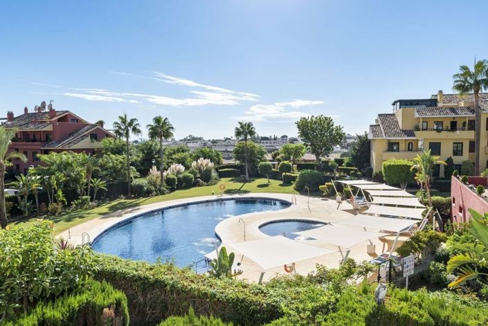 Image No.5-Appartement de 2 chambres à vendre à Estepona